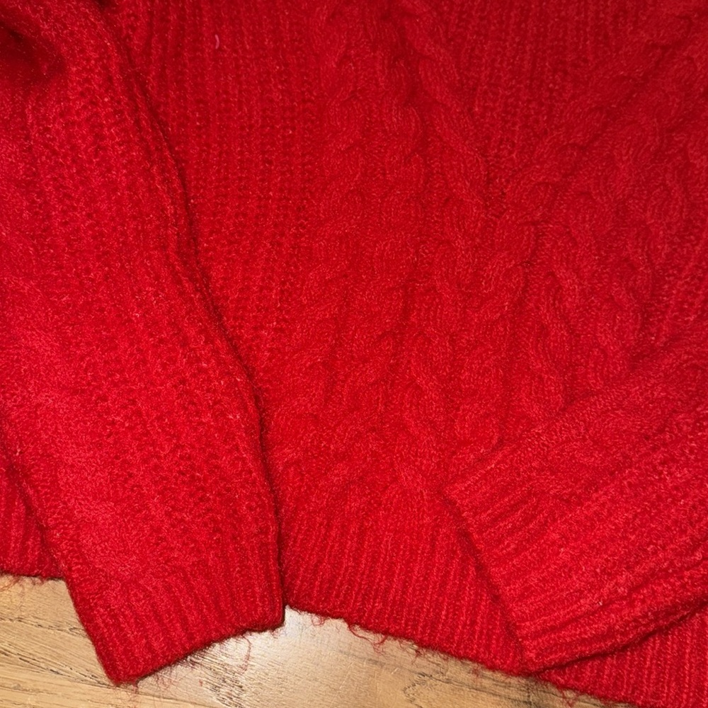 NWT universal thread sweater size small - Picture 2 of 6